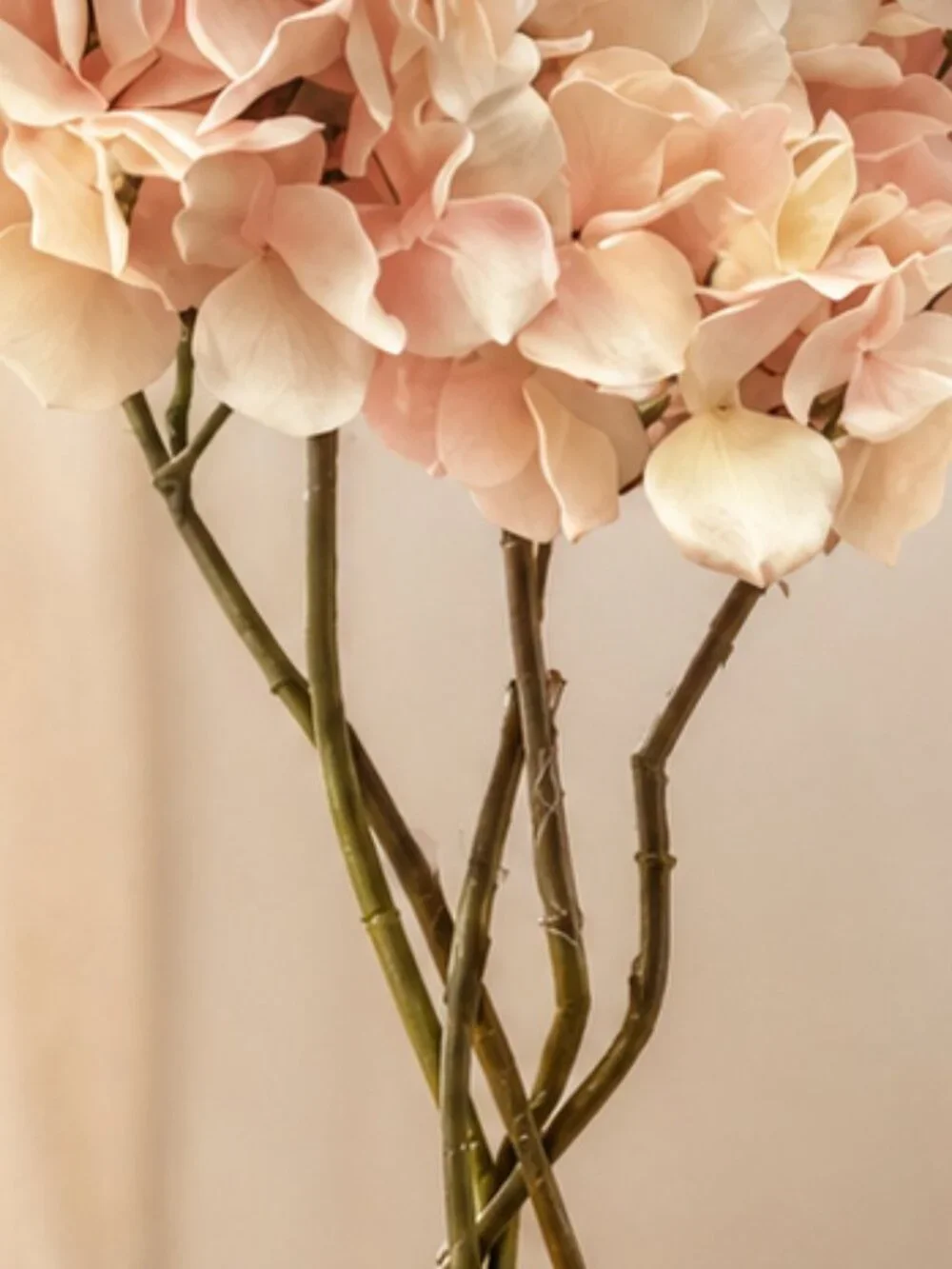 5 Real-Touch Artificial Large Hydrangea Flowers With Flexible Stems